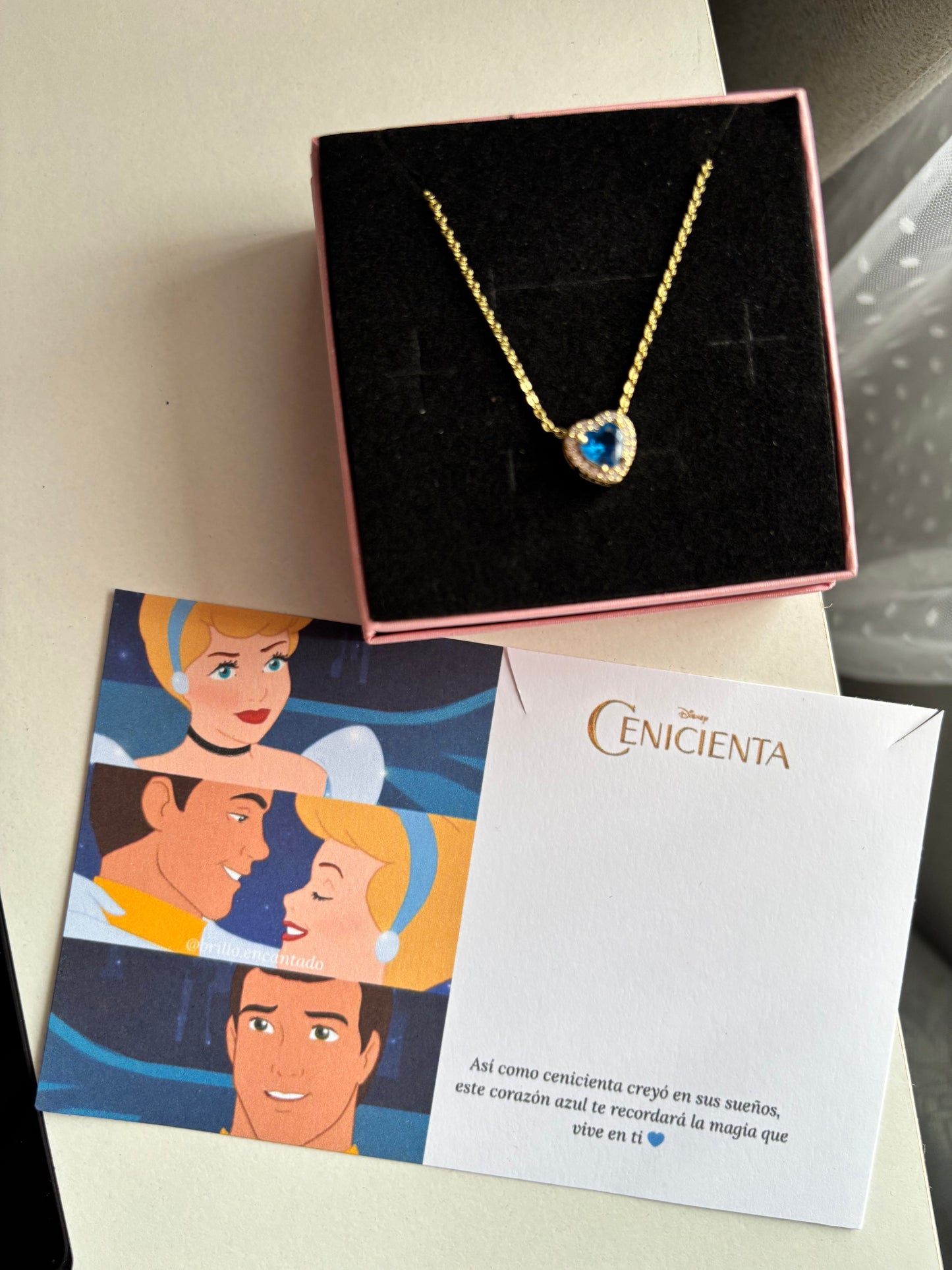 Collar Cenicienta 💙