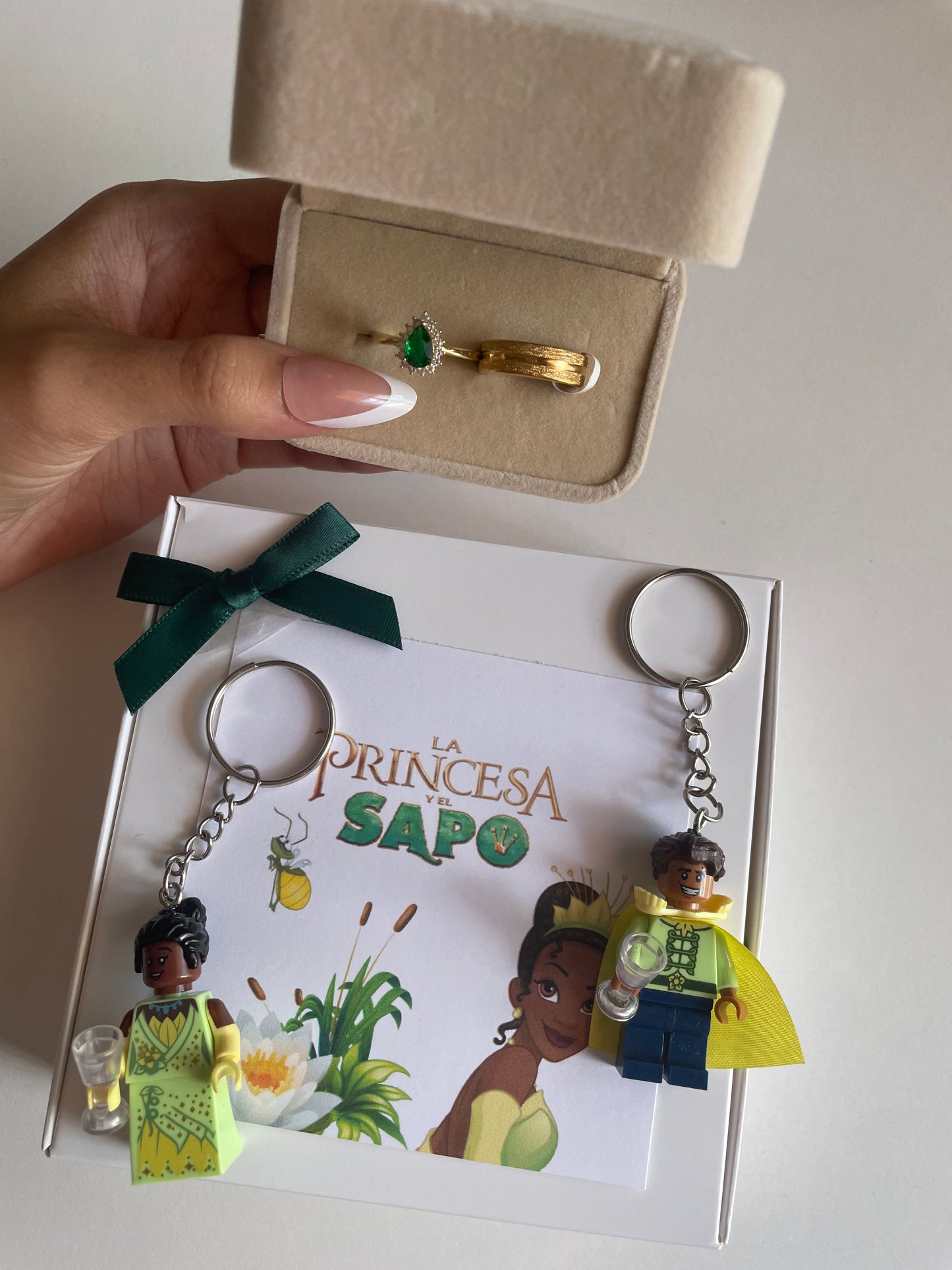 Caja regalo La princesa y el sapo 👑🐸