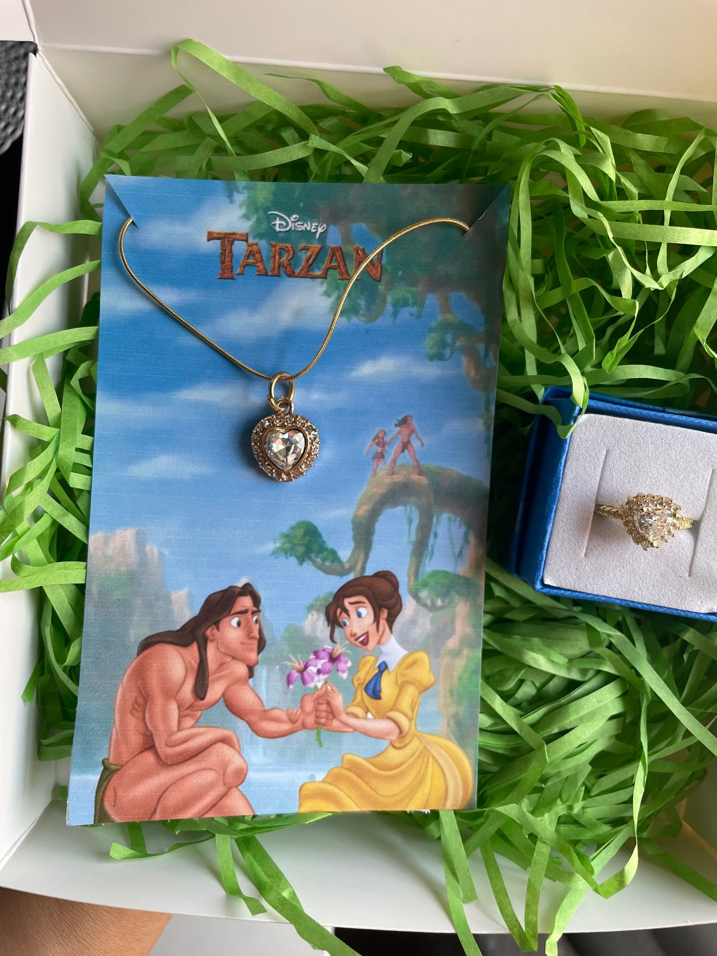 Pack collar y anillo de Tarzan 💚