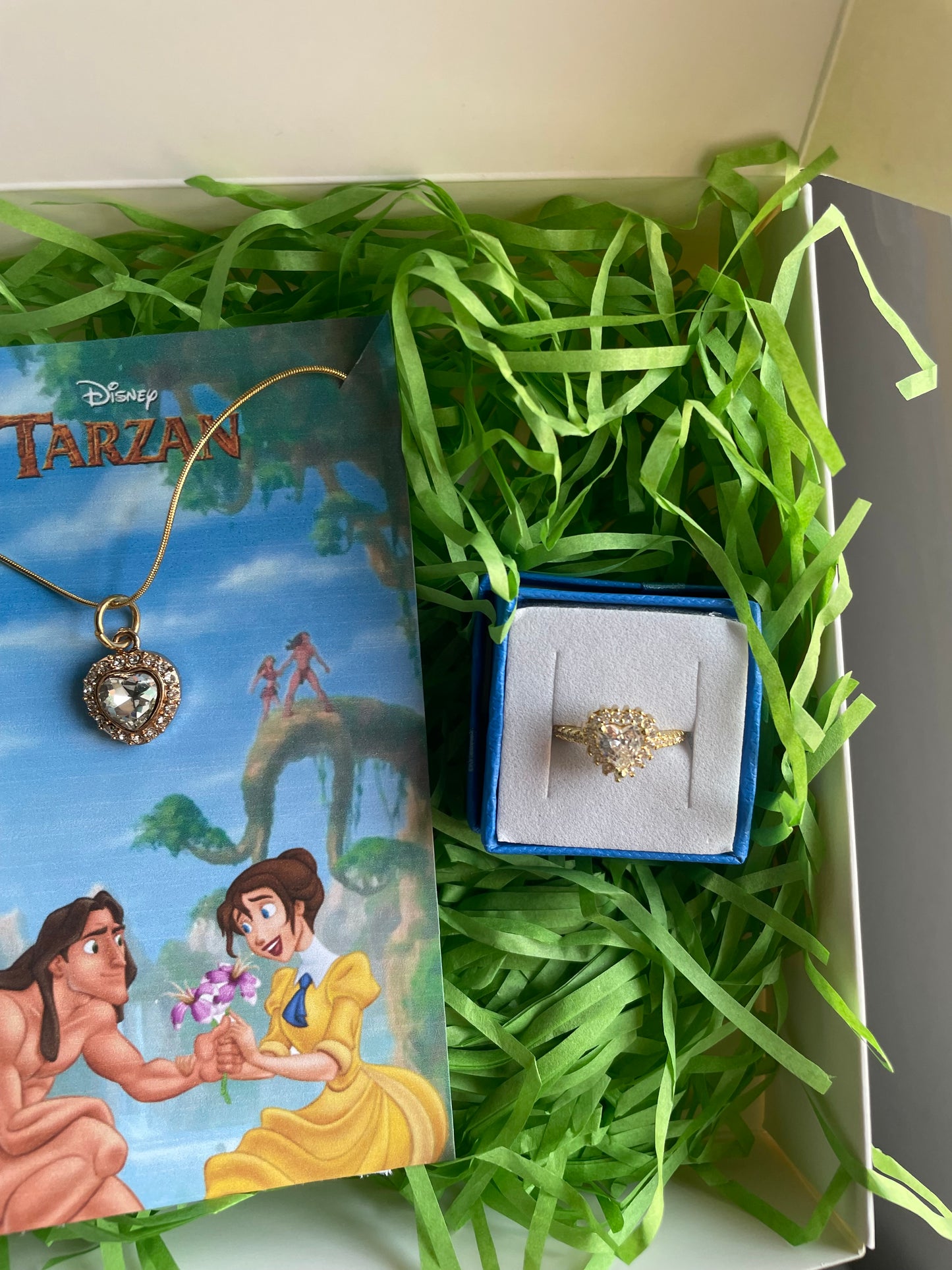 Pack collar y anillo de Tarzan 💚